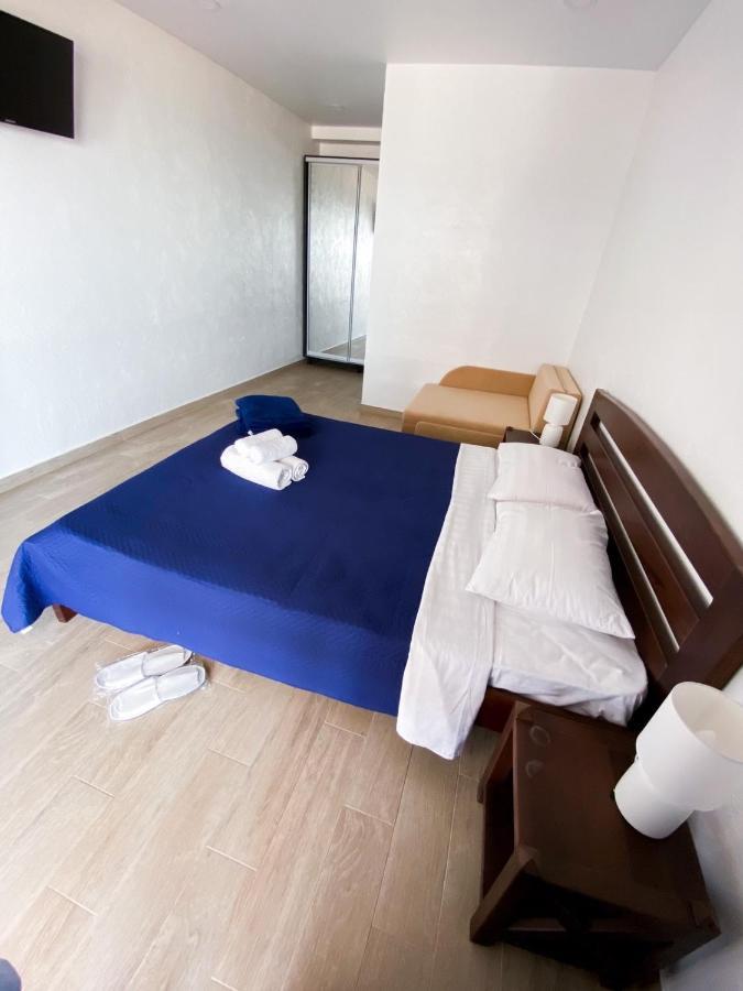 Hotel золотий лев Zatoka