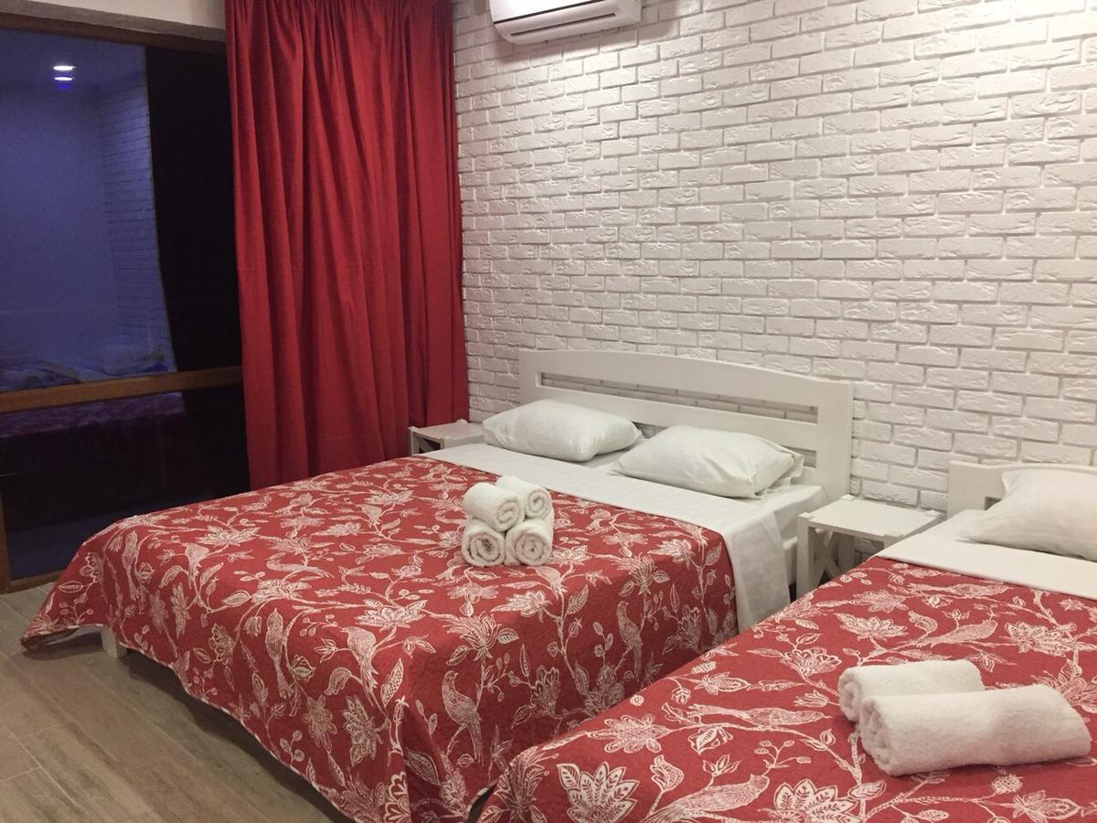 Hotel золотий лев *